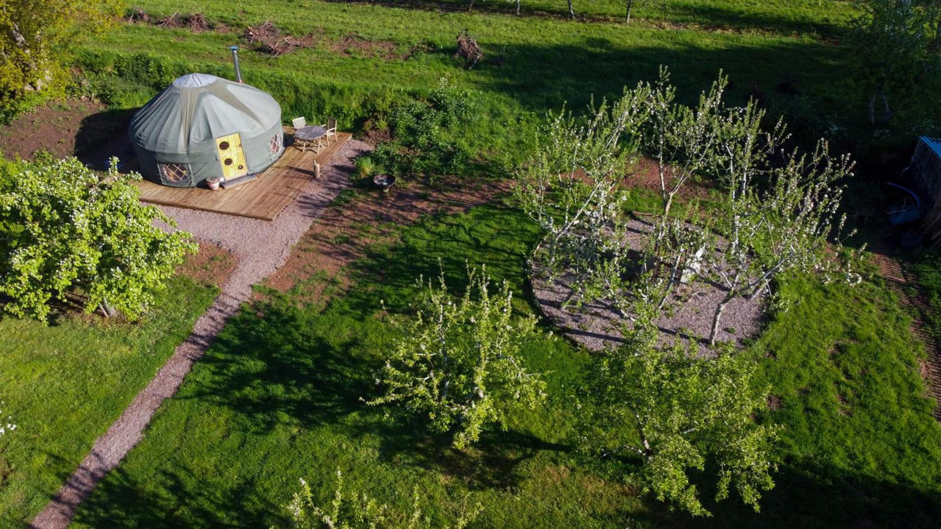 فيلا Dragon Orchard Retreat ليدبوري الغرفة الصورة