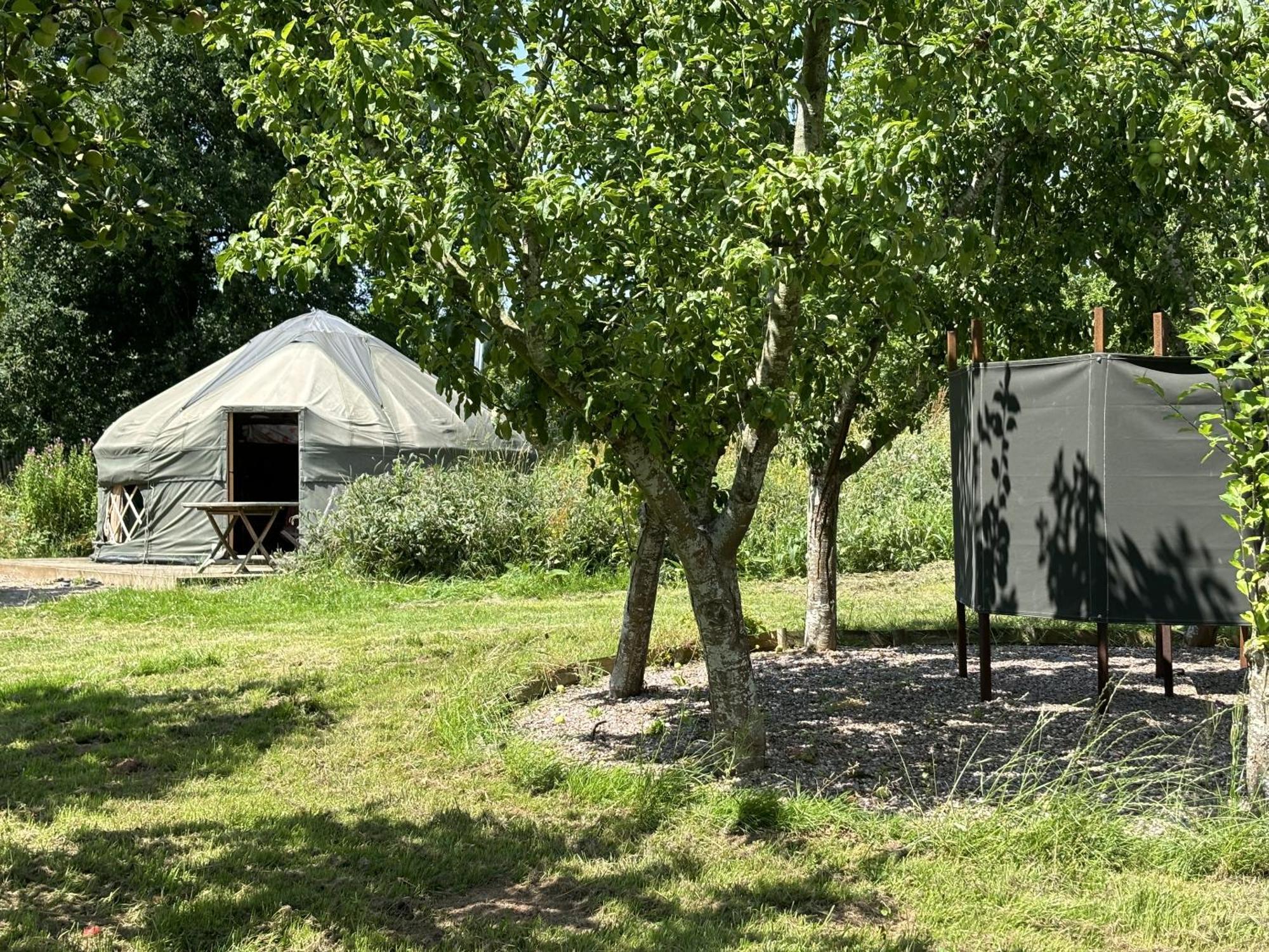 فيلا Dragon Orchard Retreat ليدبوري الغرفة الصورة